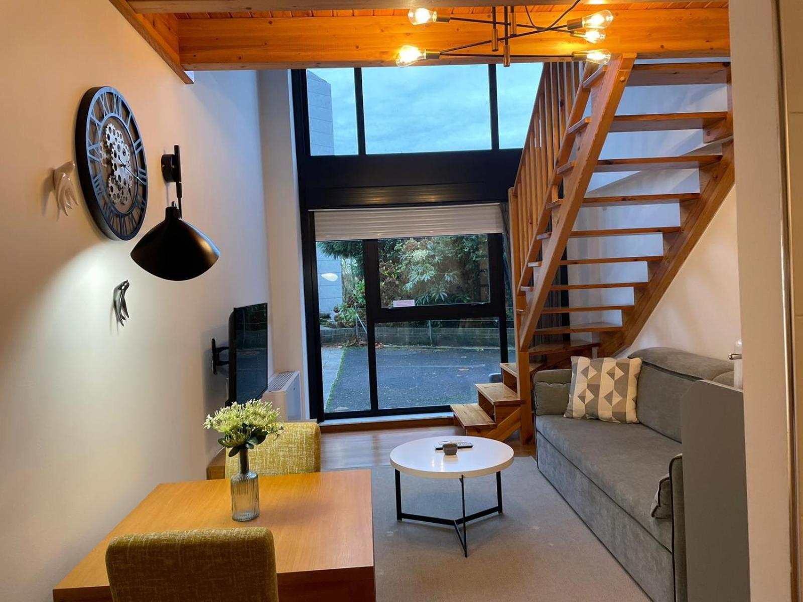 Apartamentos Ciudad Santiago Santiago de Compostela Dış mekan fotoğraf